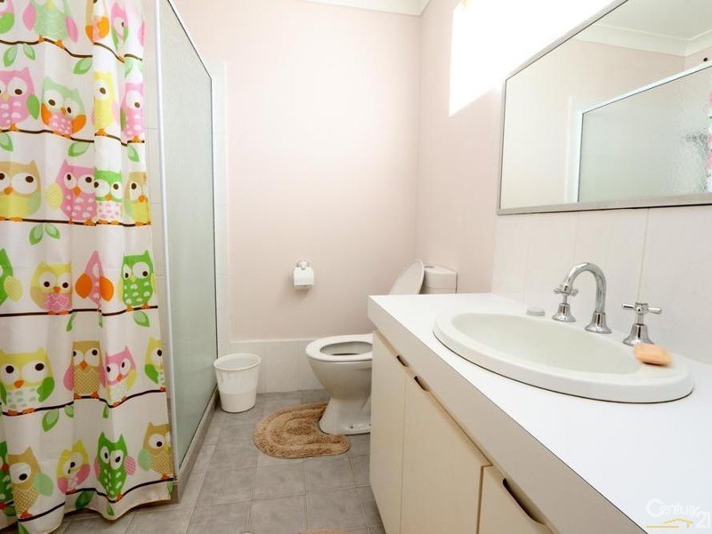 20 Parkfield Way, Australind WA 6233