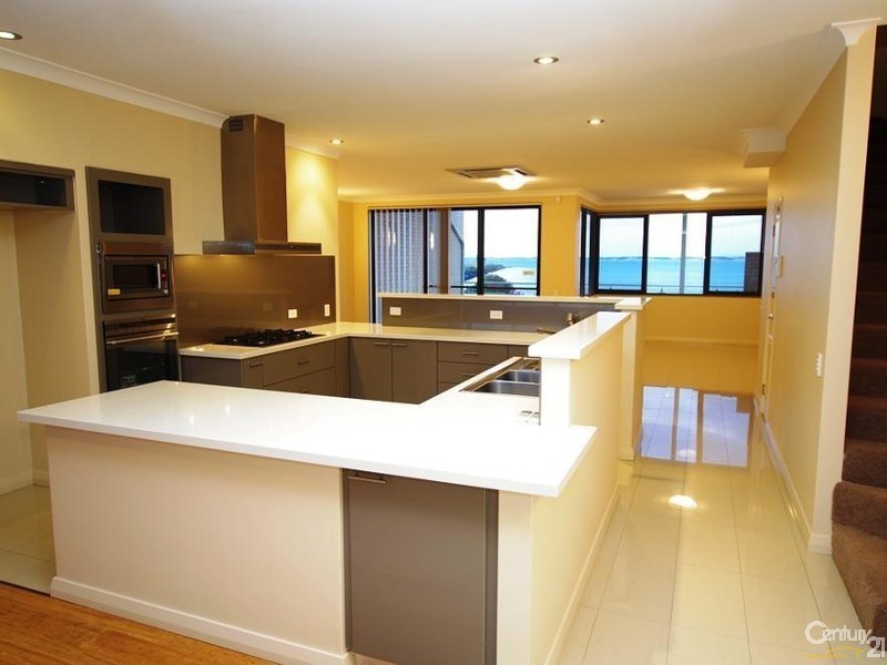 2/29 Bonnefoi Boulevard, Bunbury WA 6230