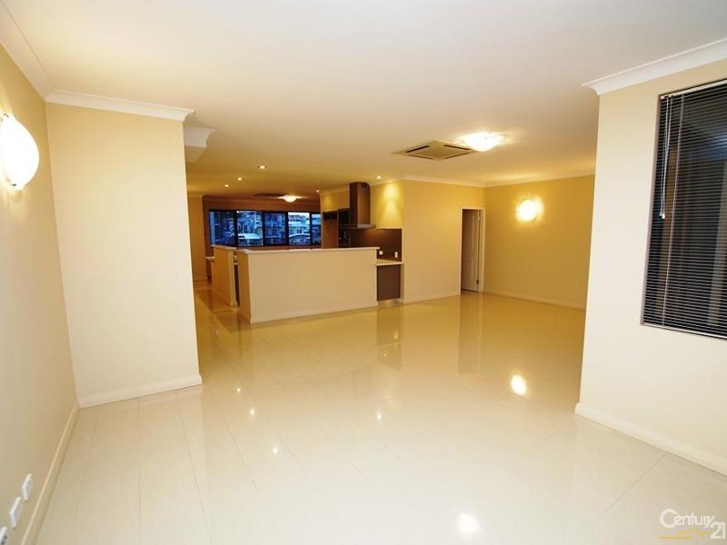 2/29 Bonnefoi Boulevard, Bunbury WA 6230