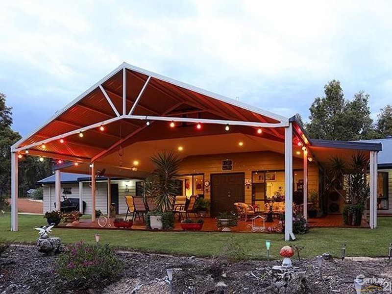 52 Armstrong Street, Boyanup WA 6237