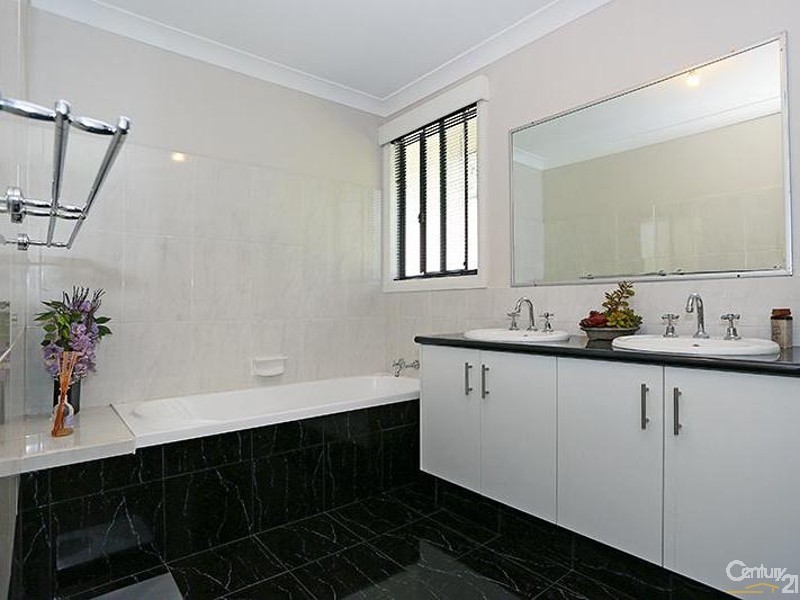 52 Armstrong Street, Boyanup WA 6237