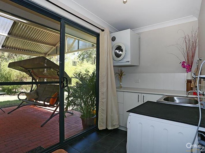 52 Armstrong Street, Boyanup WA 6237