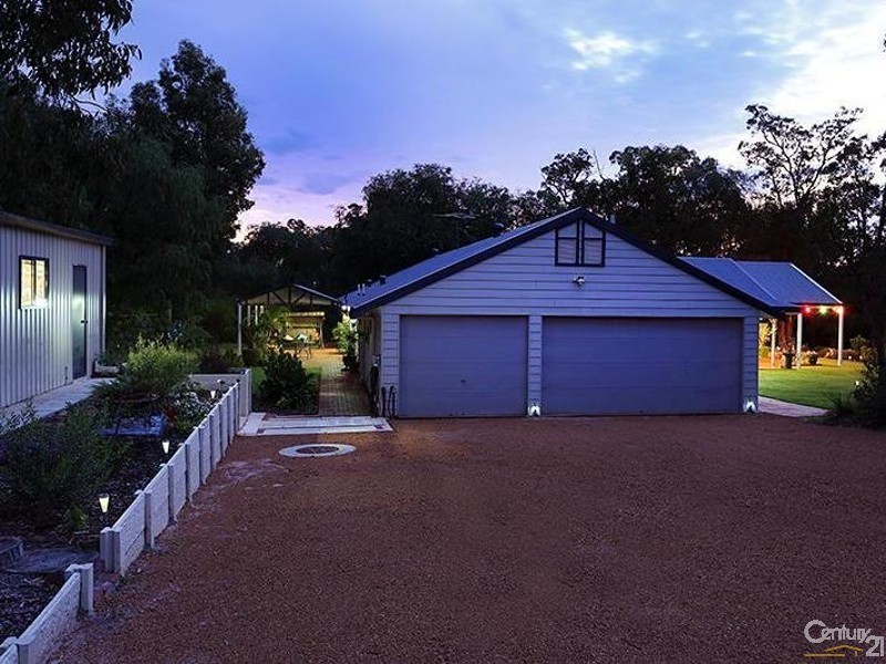 52 Armstrong Street, Boyanup WA 6237