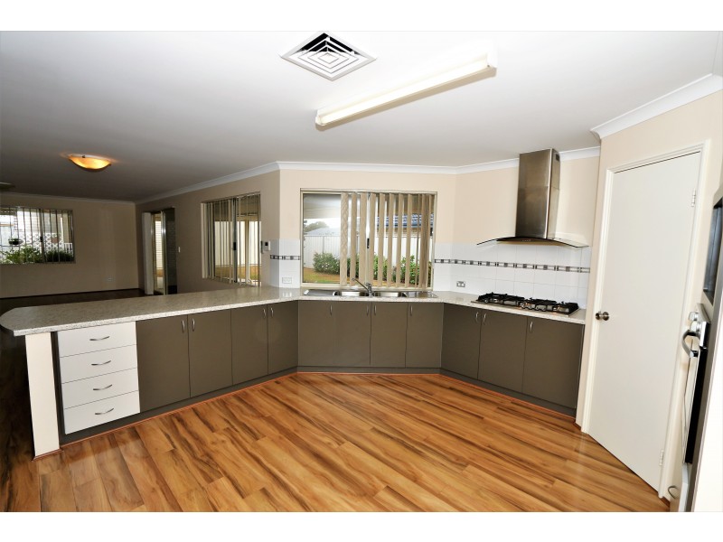 7 Zircon Way, Australind WA 6233