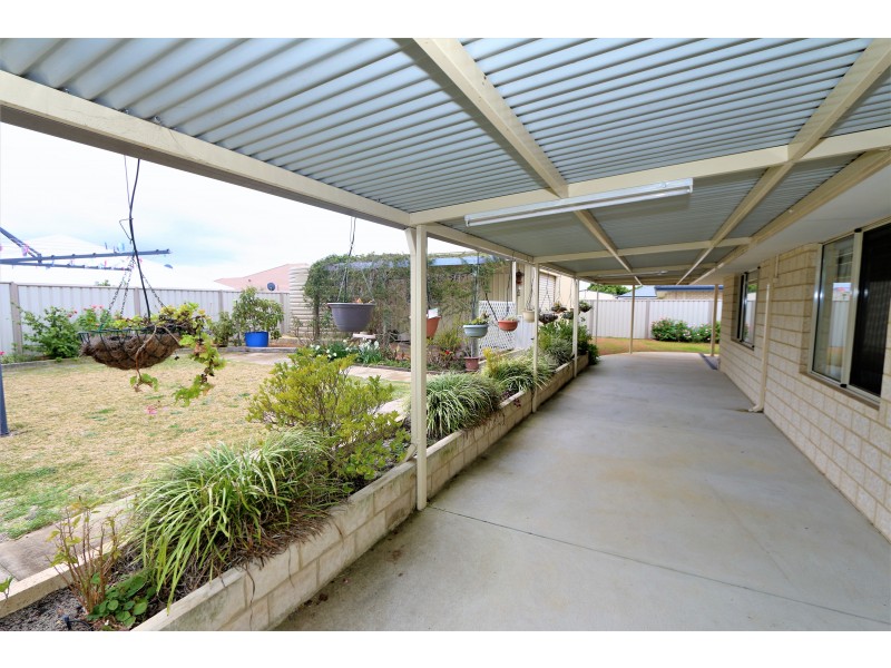 7 Zircon Way, Australind WA 6233