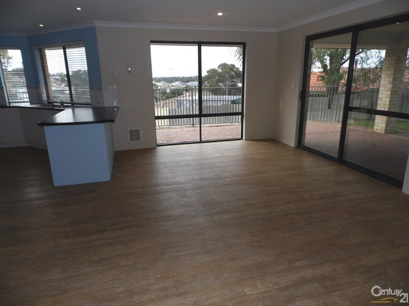 5 Trafalgar Rise, Australind WA 6233