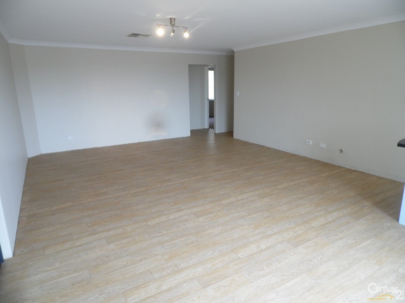 5 Trafalgar Rise, Australind WA 6233