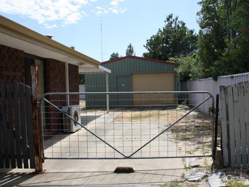 38 Rendell Elbow, Withers WA 6230