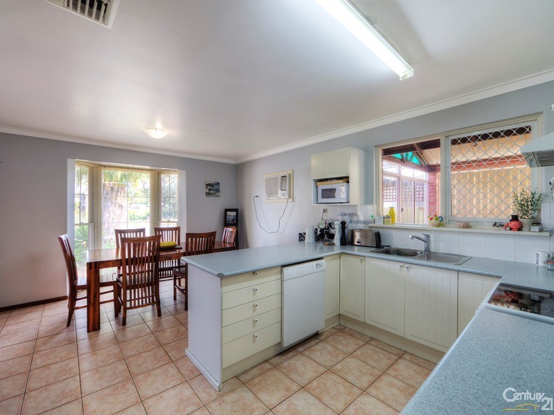46 MacDonald Avenue, Padbury WA 6025