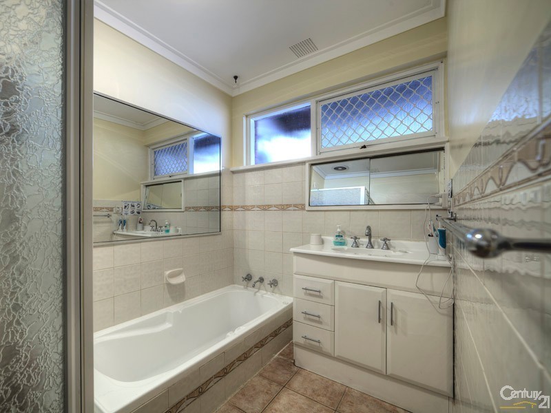 46 MacDonald Avenue, Padbury WA 6025