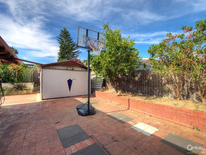 46 MacDonald Avenue, Padbury WA 6025