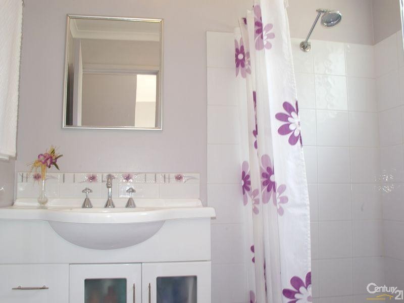 3 Becher Place, Australind WA 6233