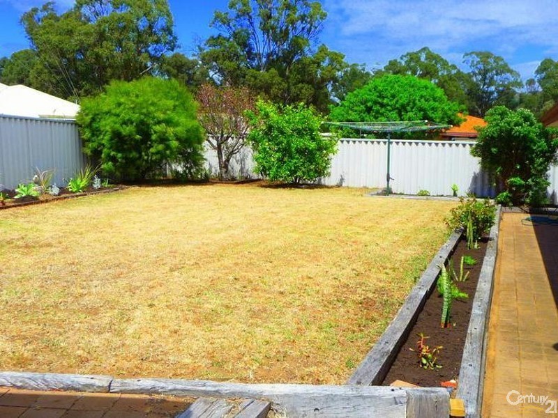 13 Fradelos Place, Usher WA 6230