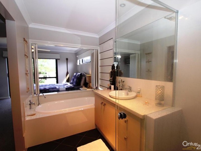 3 Naroona Drive, Dalyellup WA 6230