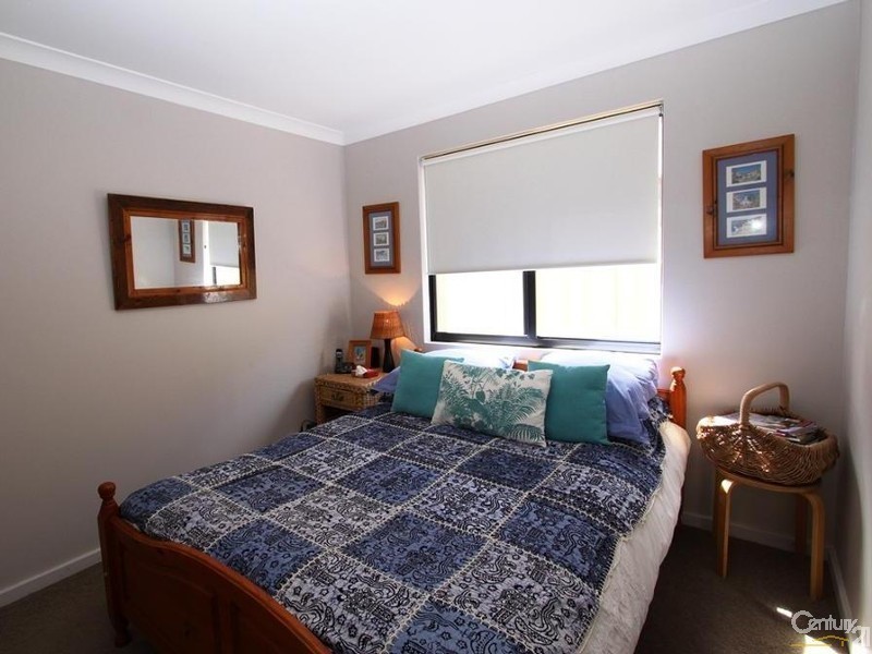 3 Naroona Drive, Dalyellup WA 6230