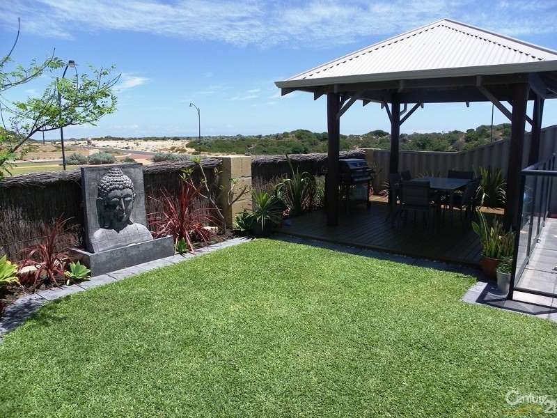 3 Naroona Drive, Dalyellup WA 6230