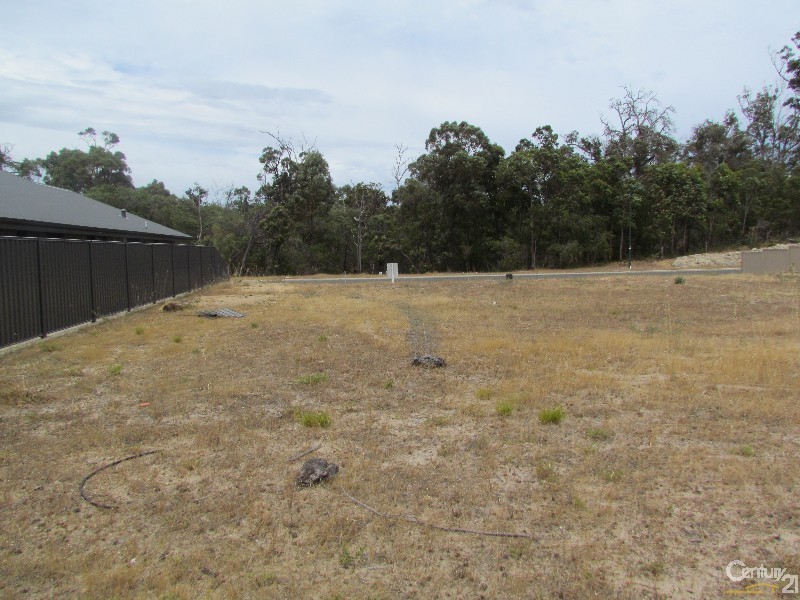 25 Melaleuca Drive, College Grove WA 6230