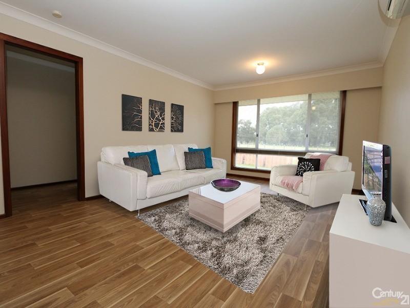 25 Lucy Victoria Avenue, Australind WA 6233