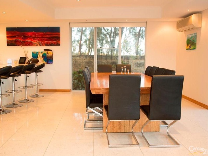 27 The Strand, Bunbury WA 6230