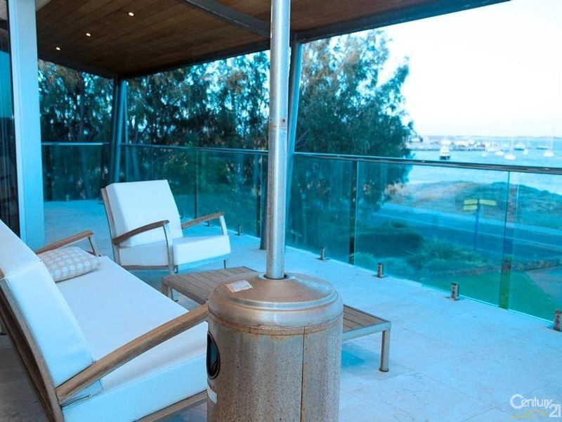 27 The Strand, Bunbury WA 6230