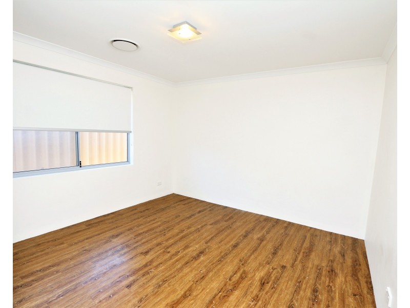 9 Tiffany Centre, Dalyellup WA 6230