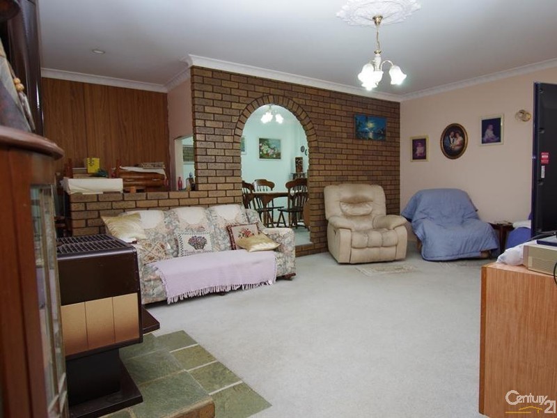 4 Clearys Road, Dardanup WA 6236