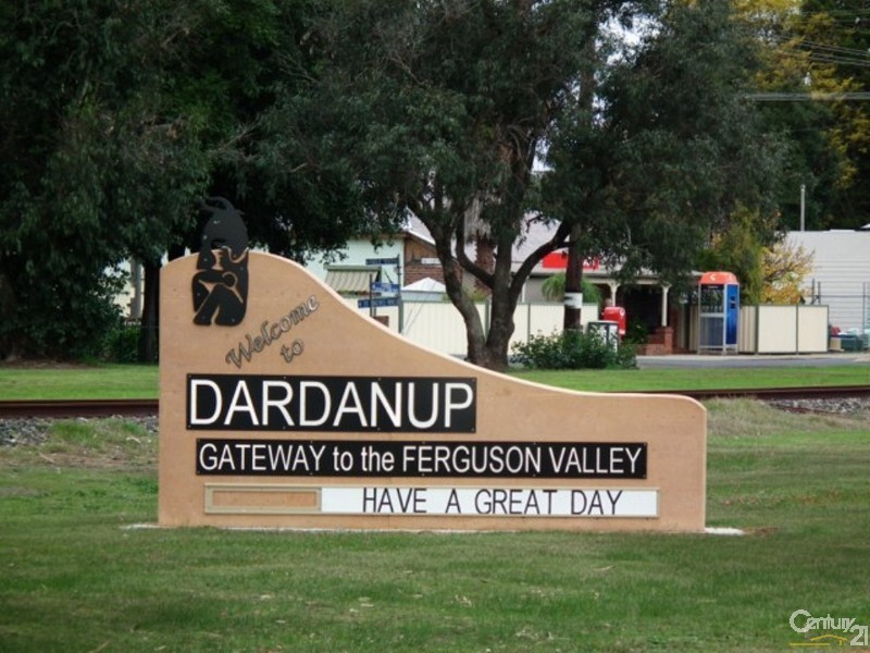 4 Clearys Road, Dardanup WA 6236