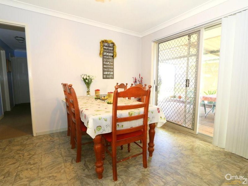 11 Kinkella Drive, Carey Park WA 6230