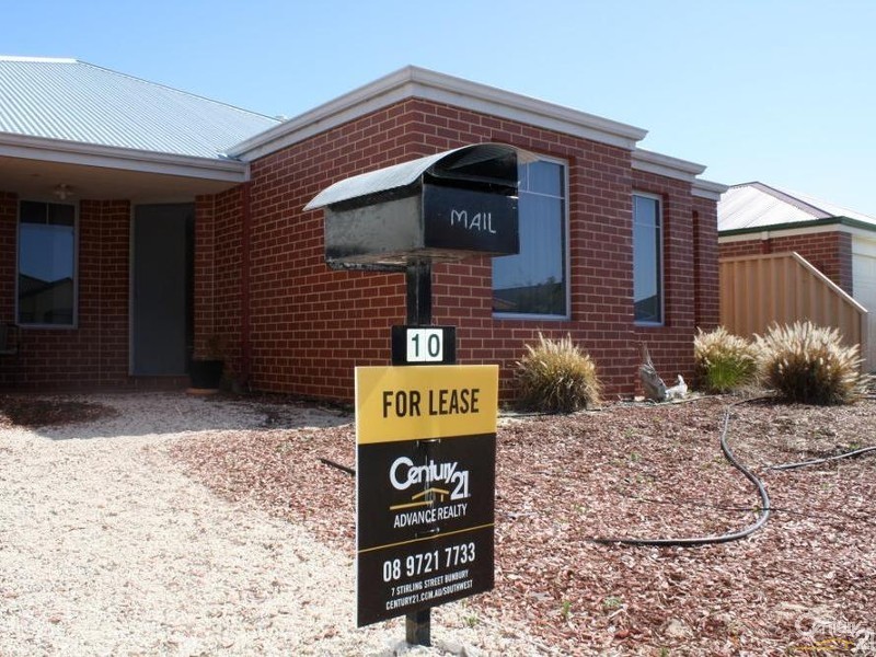 10 Dravite Way, Dalyellup WA 6230