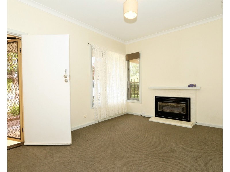 10 Sulphur Street, Withers WA 6230