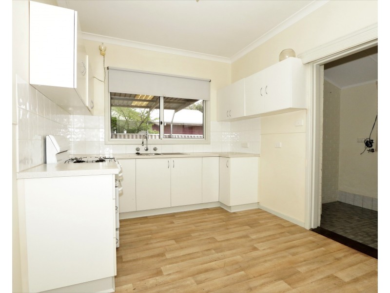 10 Sulphur Street, Withers WA 6230