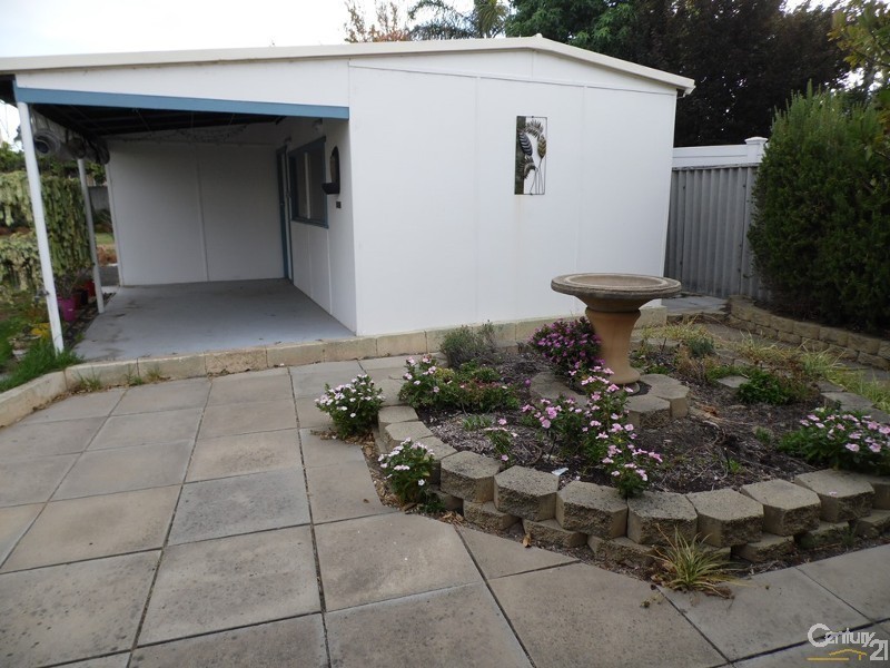 17 College Row, South Bunbury WA 6230