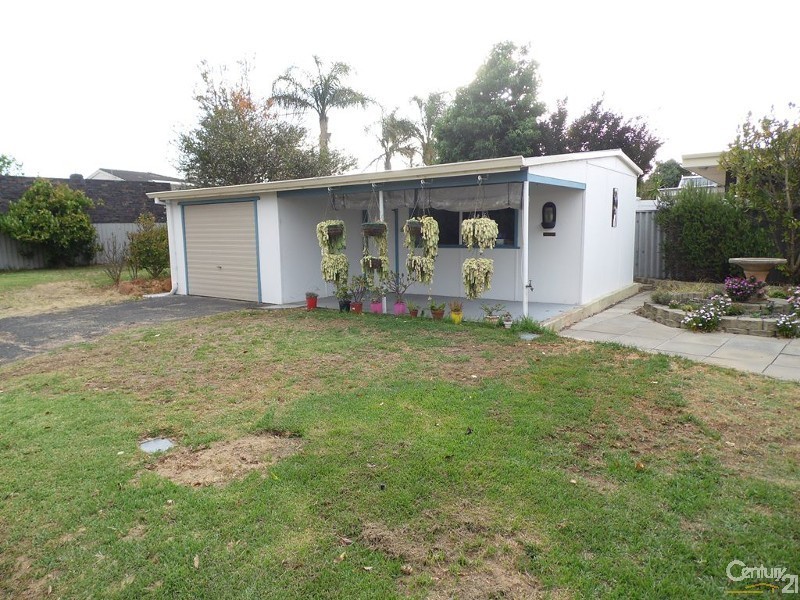 17 College Row, South Bunbury WA 6230