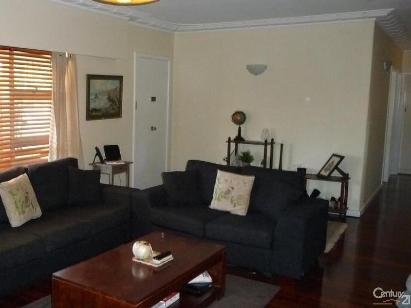 80 Mangles Street, South Bunbury WA 6230