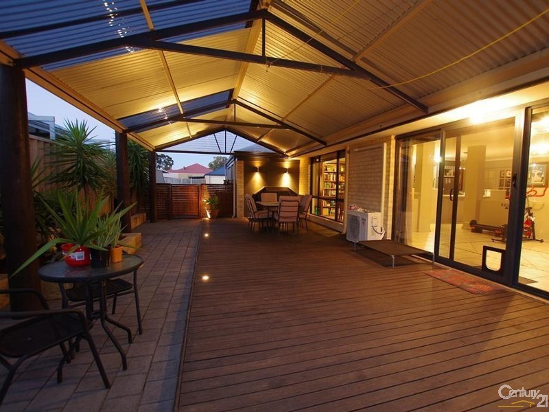 23 Blaxland Road, Dalyellup WA 6230