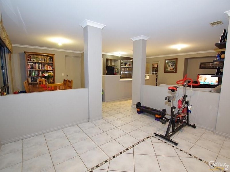 23 Blaxland Road, Dalyellup WA 6230
