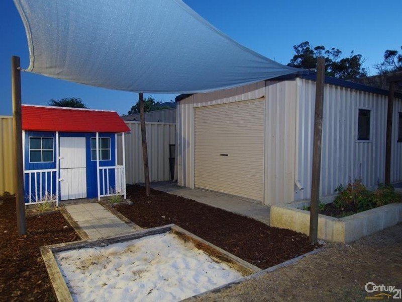 23 Blaxland Road, Dalyellup WA 6230