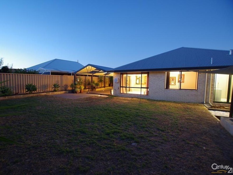 23 Blaxland Road, Dalyellup WA 6230