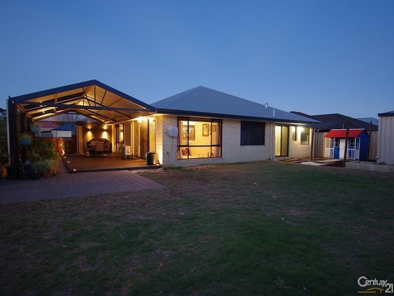 23 Blaxland Road, Dalyellup WA 6230