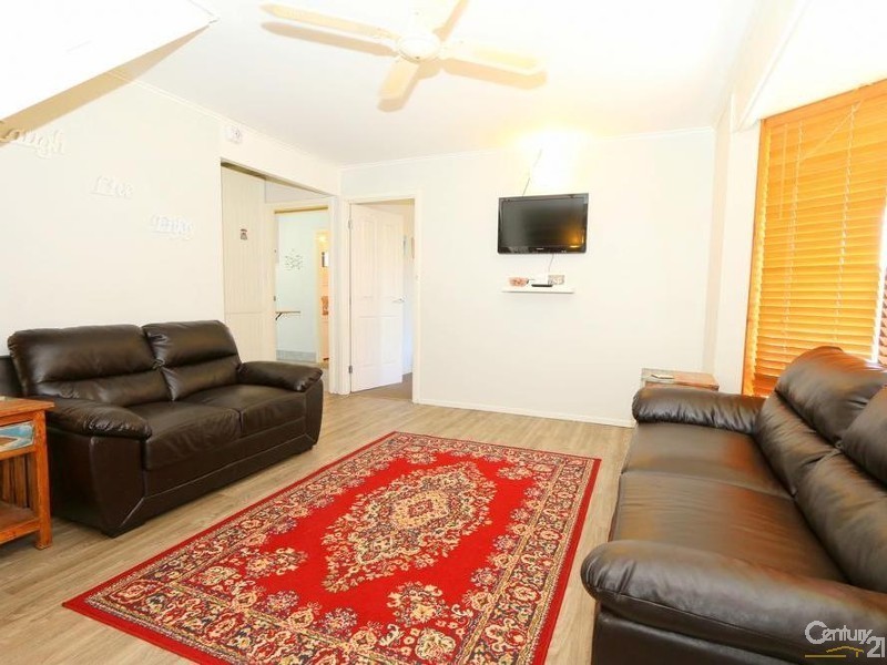13 Christopher Way, Boyanup WA 6237