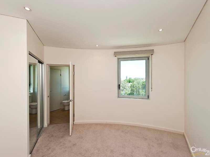 24/11 Casuarina Drive, Bunbury WA 6230