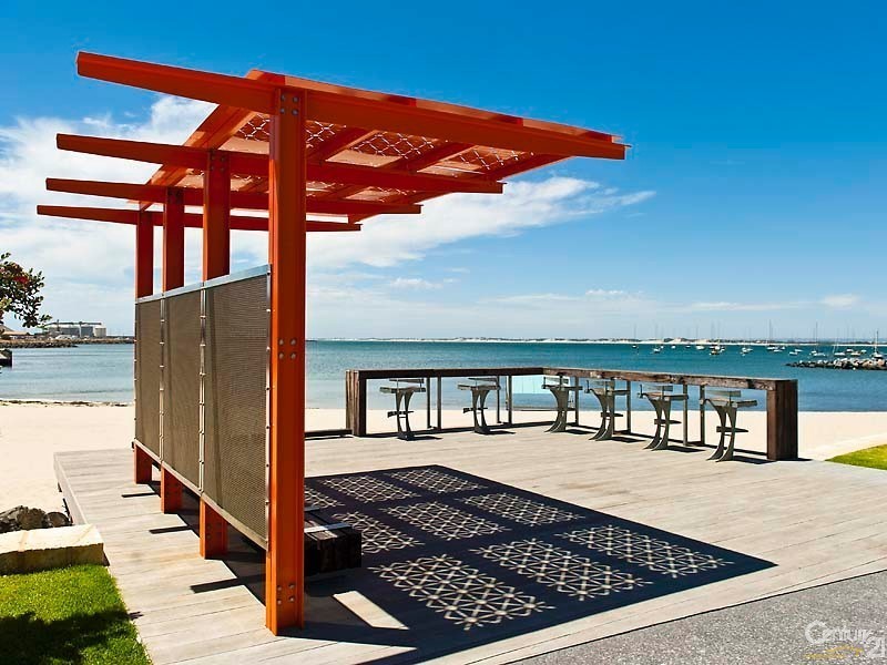 24/11 Casuarina Drive, Bunbury WA 6230