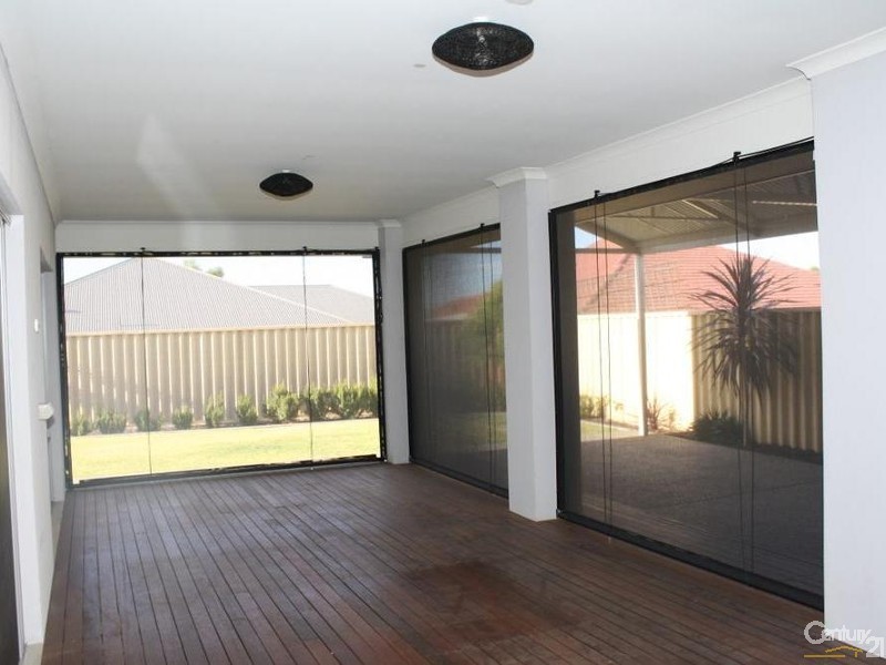 23 Kalang Way, Millbridge WA 6232