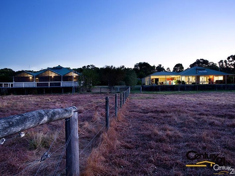 1 Hollyford Place, Dardanup West WA 6236