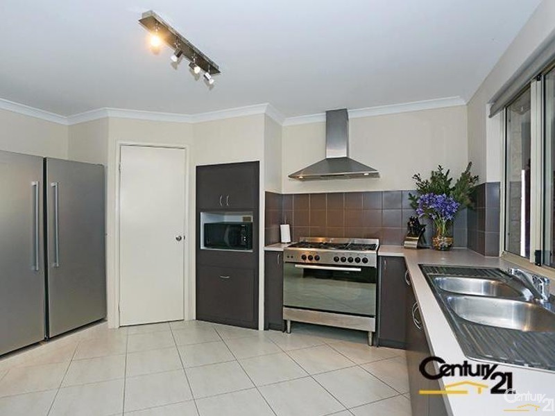 1 Hollyford Place, Dardanup West WA 6236