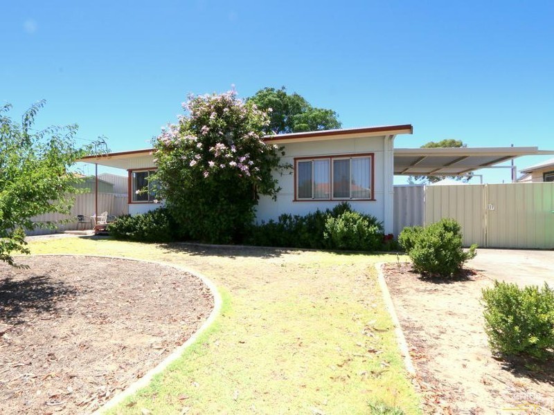 34 Winton Street, Carey Park WA 6230