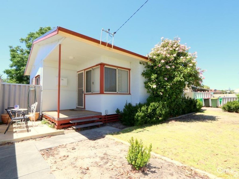 34 Winton Street, Carey Park WA 6230