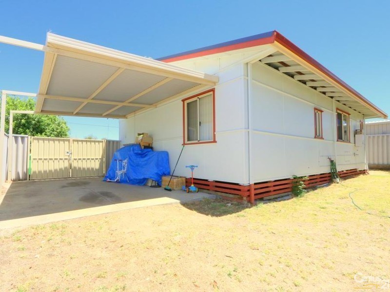 34 Winton Street, Carey Park WA 6230