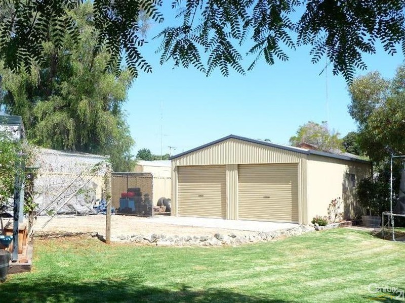43 Stanton Street, Eaton WA 6232