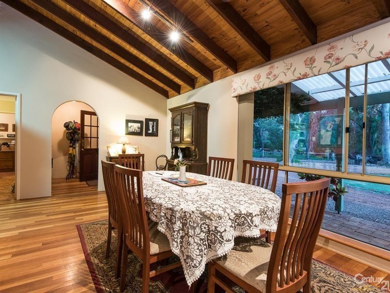 186 Mangles Road, Capel WA 6271